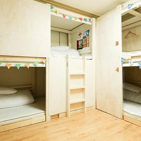 Отель Linker Partyhouse Андон Экстерьер фото