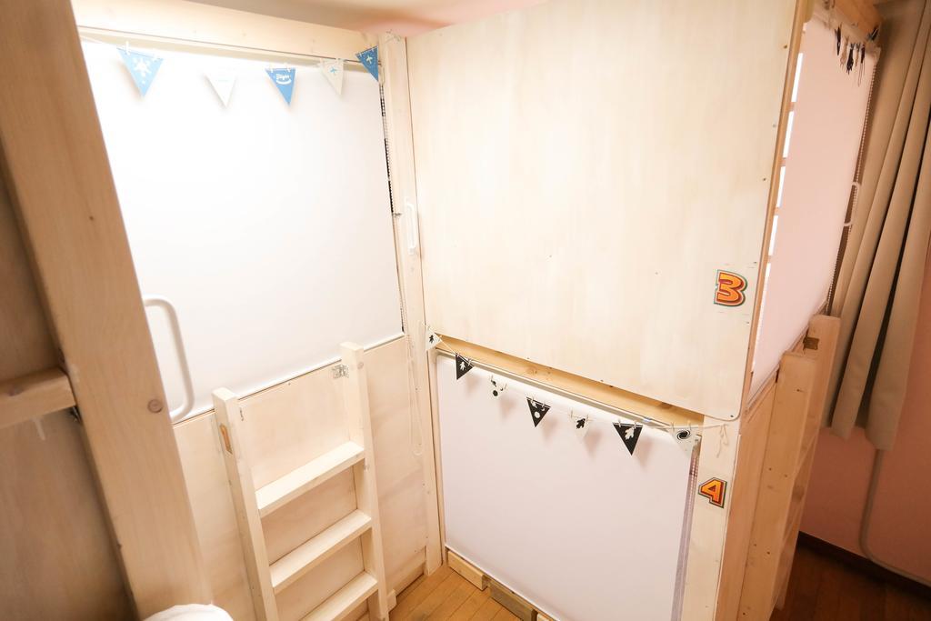 Отель Linker Partyhouse Андон Экстерьер фото